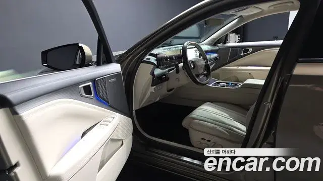 Kia K8 2024 — Photo 10/20