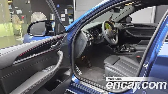 BMW X4 2025 — Photo 10/20