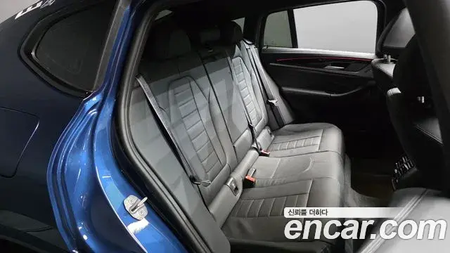 BMW X4 2025 — Photo 11/20
