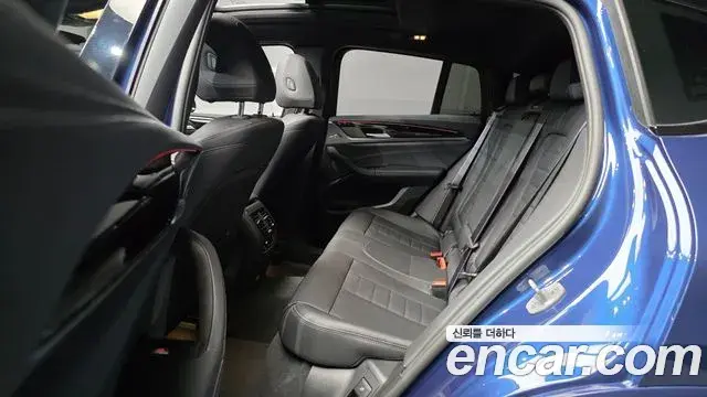 BMW X4 2025 — Photo 12/20
