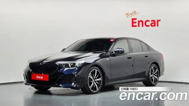 BMW 5 Series 2025 — Photo 20/20
