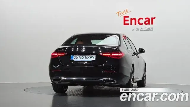 Mercedes-Benz C-Class 2026 — Photo 4/20