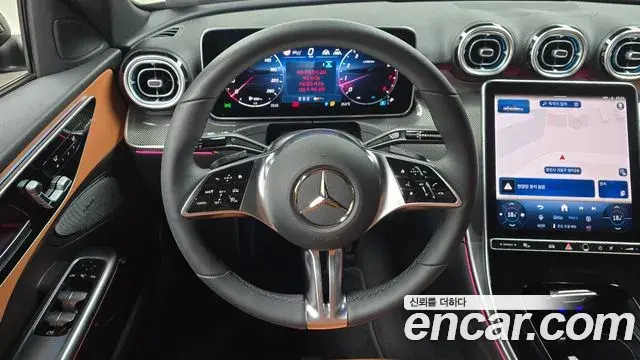 Mercedes-Benz C-Class 2026 — Photo 12/20