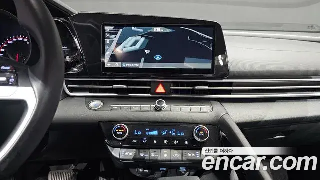 Hyundai Avante 2021 — Photo 14/20