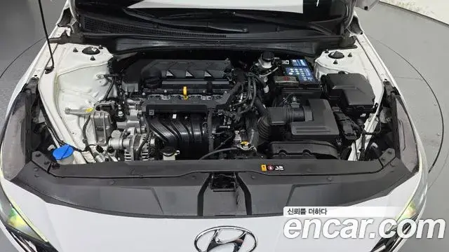 Hyundai Avante 2020 — ფოტო 6/20