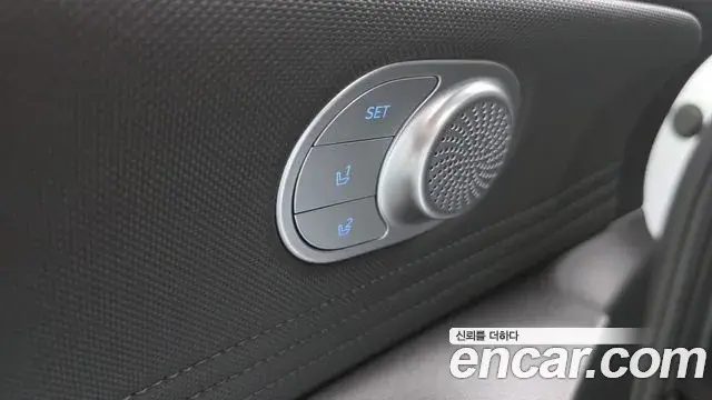 Hyundai Avante 2020 — ფოტო 14/20
