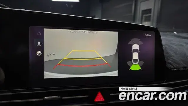 Hyundai Avante 2020 — ფოტო 17/20