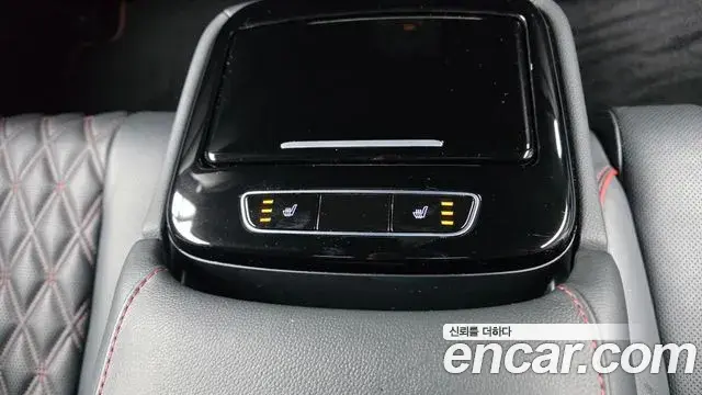 Genesis Electrified G80 2022 — Şəkil 19/20