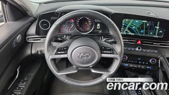 Hyundai Avante 2022 — Photo 13/20