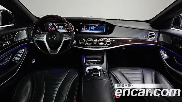 Mercedes-Benz S-Class 2019 — Photo 7/20