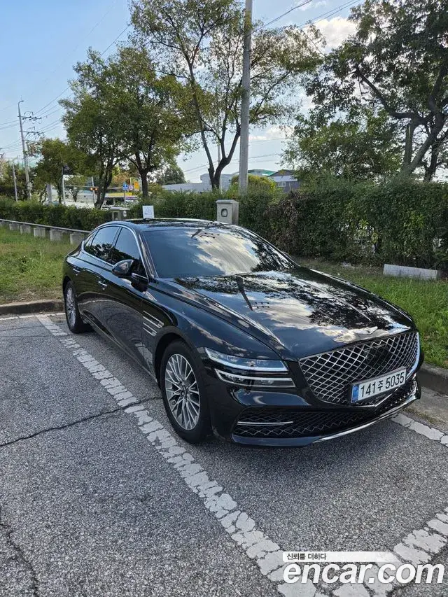 Genesis Electrified G80 2021 — Photo 4/11