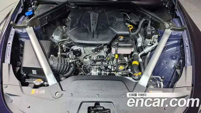 Kia Stinger 2020 — Photo 6/20