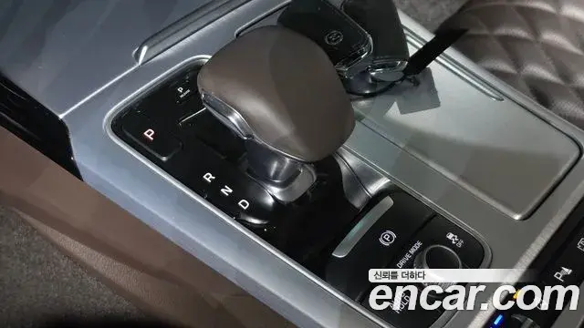 Kia Stinger 2020 — Photo 9/20