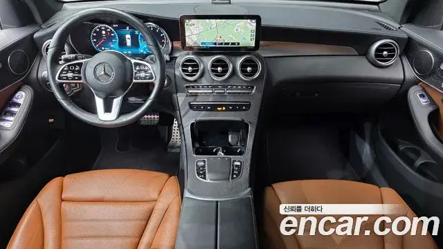 Mercedes-Benz GLC-Class 2022 — Photo 7/20