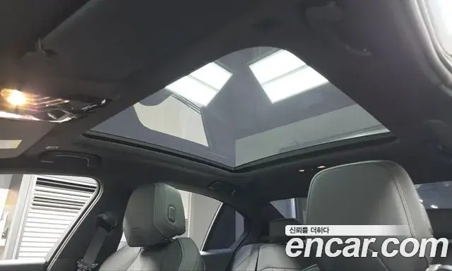 BMW 5 Series 2023 — Photo 17/20