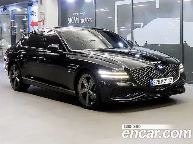 Genesis Electrified G80 2023 — Photo 20/20