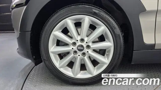 Mini Cooper Clubman 2018 — Şəkil 5/20