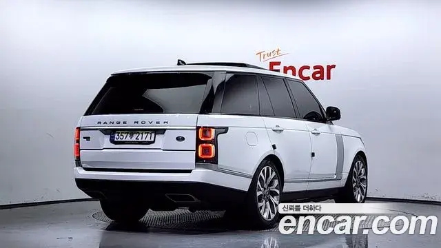 Land Rover Range Rover 2020 — ფოტო 9/20