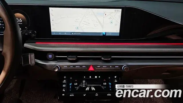 Hyundai Grandeur Hybrid 2023 — ფოტო 13/20