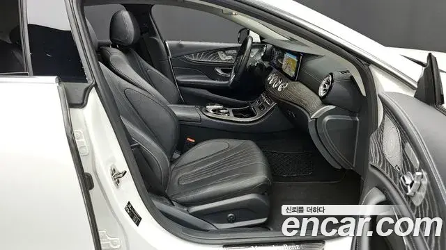 Mercedes-Benz CLS-Class 2019 — Photo 5/20