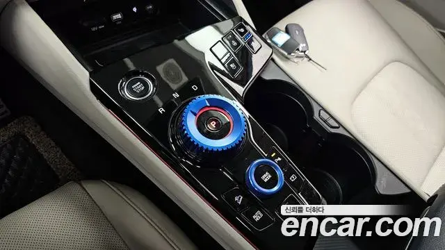 Kia Sportage 2023 — Photo 18/20