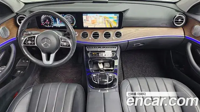 Mercedes-Benz E-Class 2020 — Şəkil 20/20