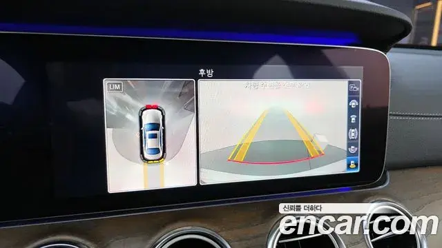 Mercedes-Benz E-Class 2018 — ფოტო 17/20