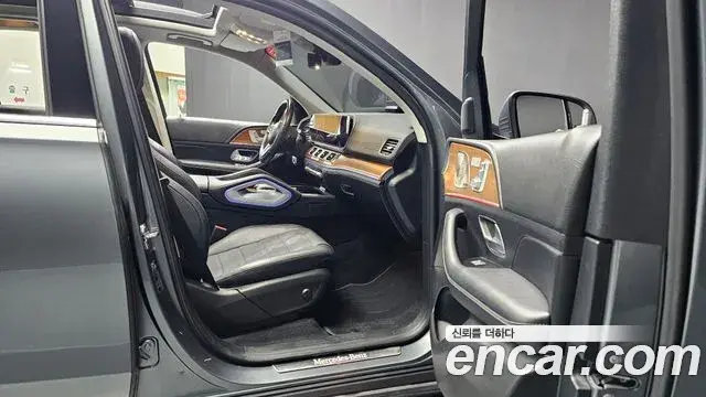 Mercedes-Benz GLE-Class 2021 — Şəkil 18/20