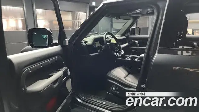 Land Rover Defender 2024 — ფოტო 3/20