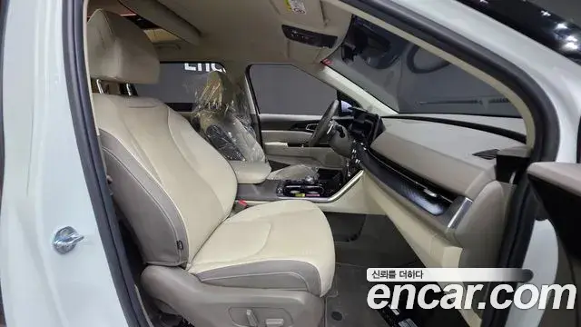 Kia Carnival 2022 — Şəkil 7/20