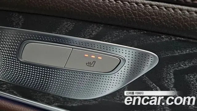 Mercedes-Benz CLS-Class 2020 — Фото 18/20
