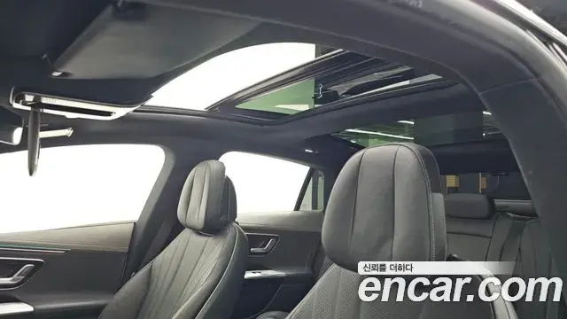 Mercedes-Benz EQE 2022 — Şəkil 14/20