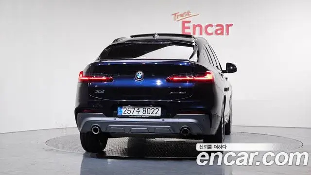 BMW X4 2021 — ფოტო 1/20