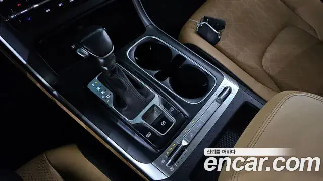 Kia Carnival 2022 — Photo 10/20