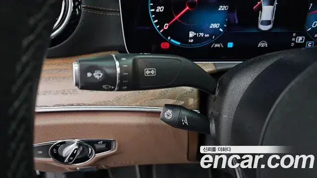 Mercedes-Benz E-Class 2020 — Şəkil 17/20