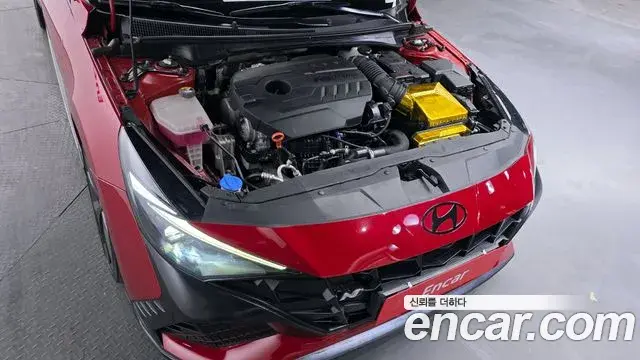 Hyundai The New Avante Hybrid 2021 — ფოტო 14/20