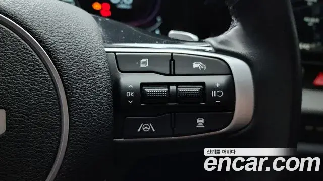 Kia Sportage 2022 — ფოტო 4/20
