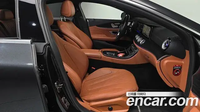 Mercedes-Benz CLS-Class 2022 — Photo 1/20