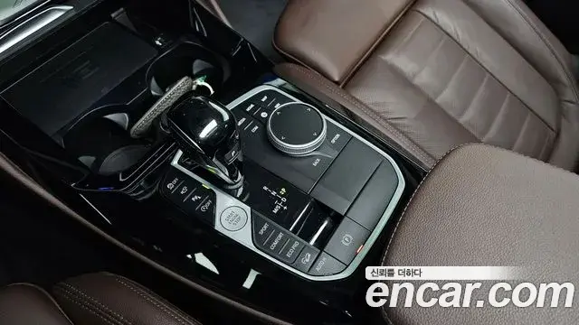 BMW X4 2025 — Photo 14/20