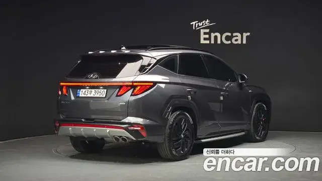 Hyundai Tucson Hybrid 2023 — ფოტო 17/20