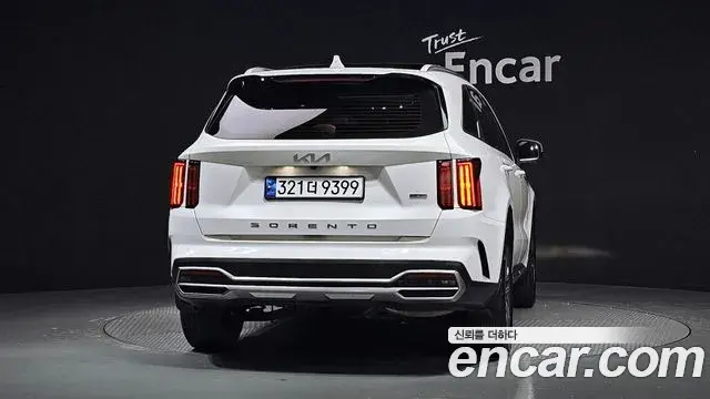 Kia Sorento 2022 — Şəkil 16/20