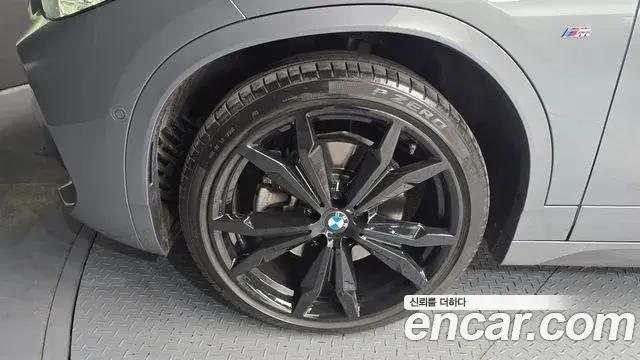 BMW X2 2022 — Photo 15/20