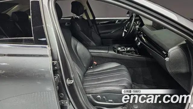 Genesis G80 2021 — ფოტო 17/20