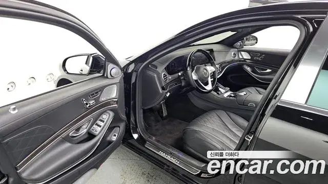 Mercedes-Benz S-Class 2018 — Şəkil 13/20
