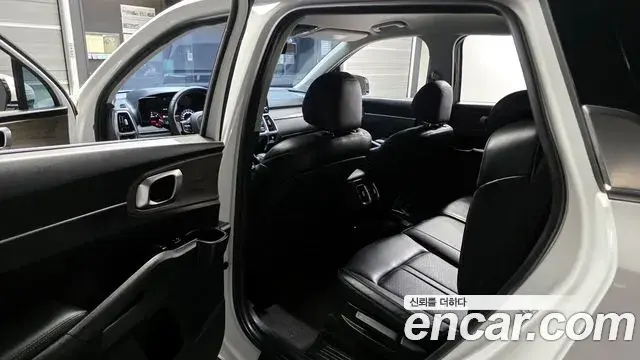 Kia Sorento 2021 — Şəkil 13/20