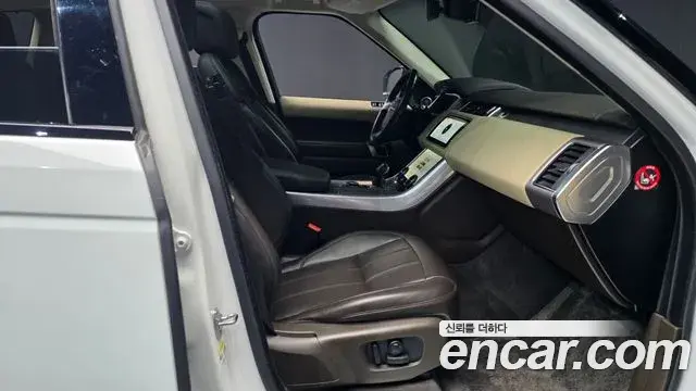 Land Rover Range Rover Sport 2018 — Photo 4/20