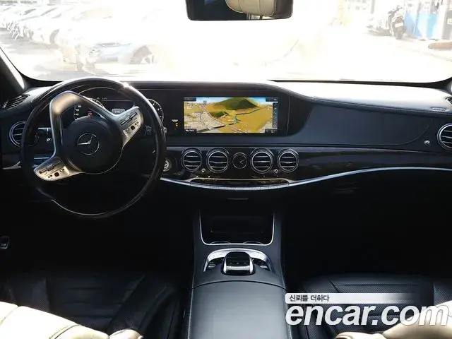 Mercedes-Benz S-Class 2019 — ფოტო 8/20