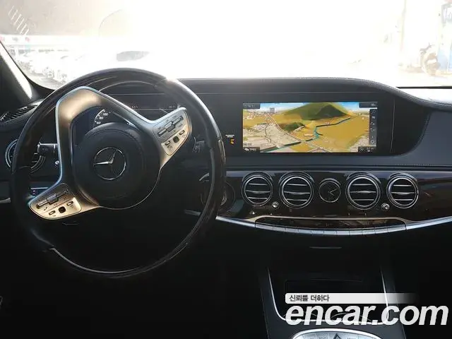 Mercedes-Benz S-Class 2019 — ფოტო 7/20