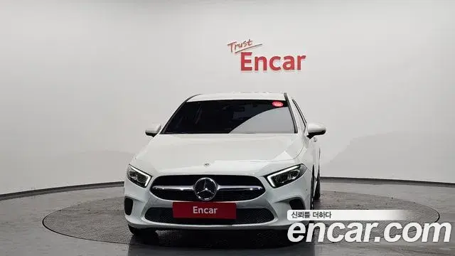 Mercedes-Benz A-Class 2021 — Şəkil 13/20