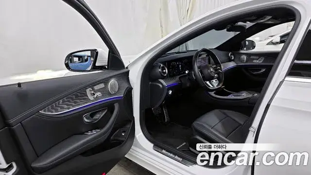 Mercedes-Benz E-Class, 2021